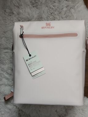 Stanley Madeleine Mini Backpack Cooler — Light Pink